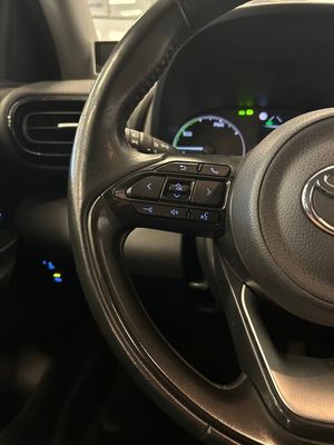 Toyota Yaris bild 16