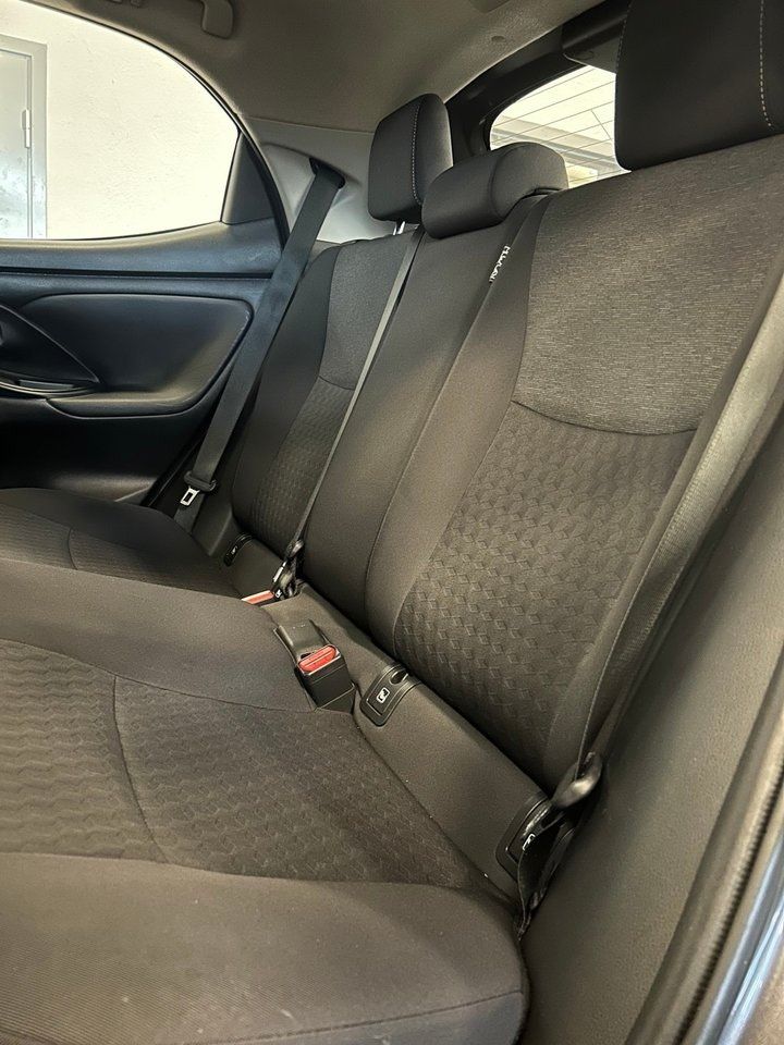 Toyota Yaris bild 13