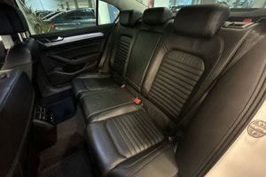 Volkswagen Passat bild 25