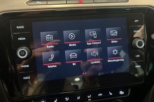 Volkswagen Passat bild 18