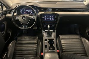 Volkswagen Passat bild 24