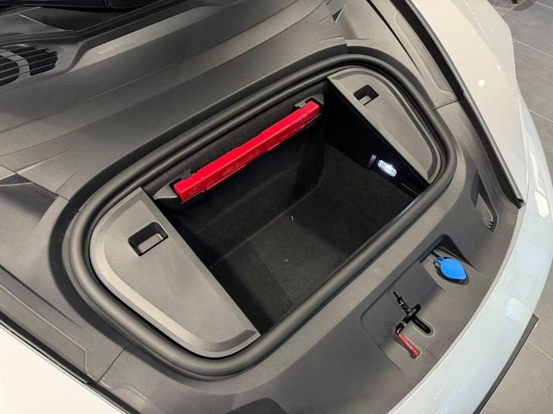 Porsche Taycan bild 17