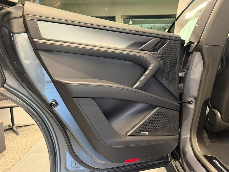 Porsche Cayenne bild 12
