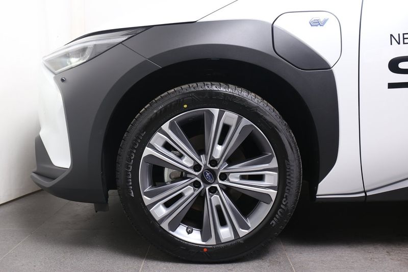 Subaru Solterra bild 4
