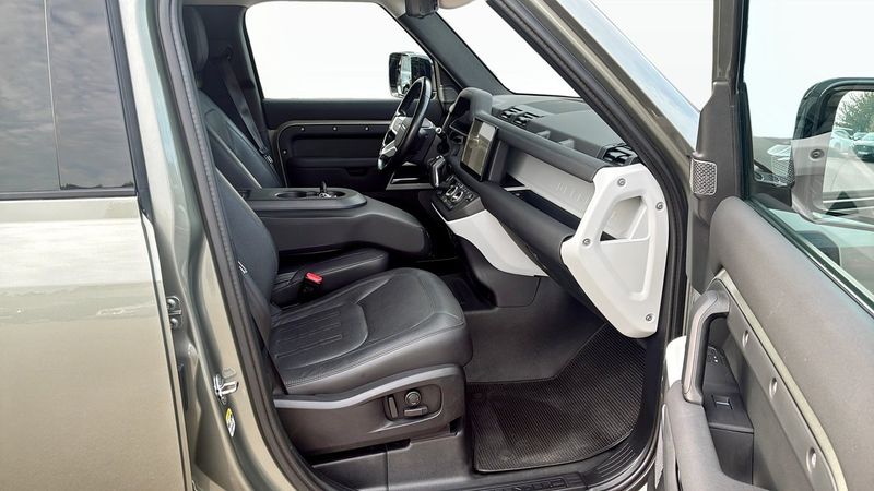 Land Rover Defender bild 3