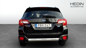 Subaru Legacy bild 7