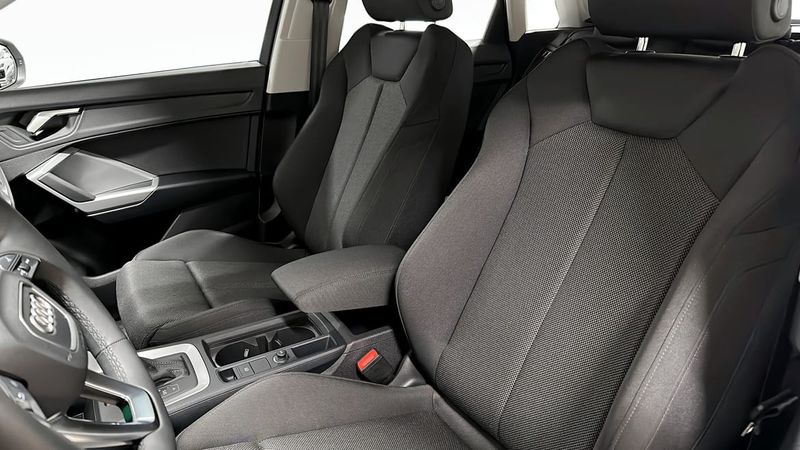 Audi Q3 bild 8