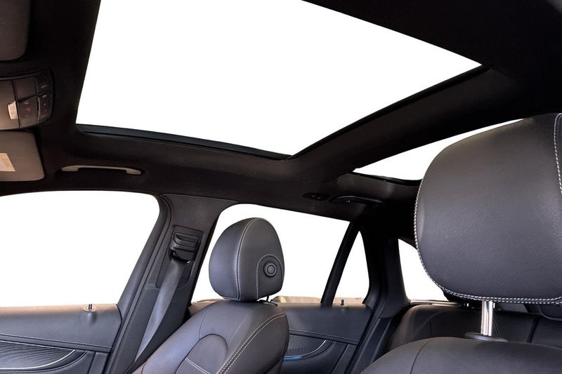 Mercedes GLC250 bild 14