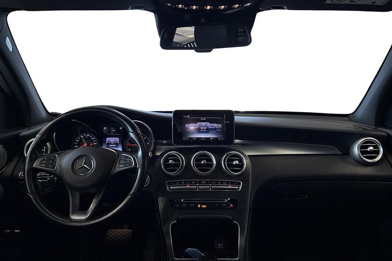 Mercedes GLC250 bild 8