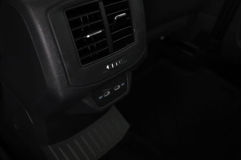 Volkswagen T-Roc bild 36