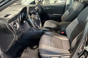 Toyota Auris bild 6
