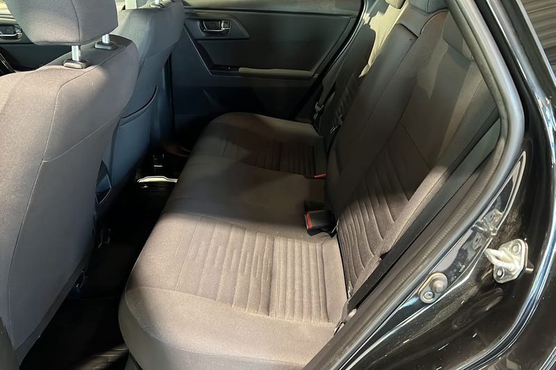 Toyota Auris bild 7