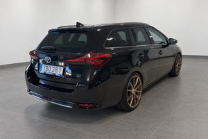 Toyota Auris bild 3
