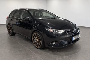 Toyota Auris bild 2