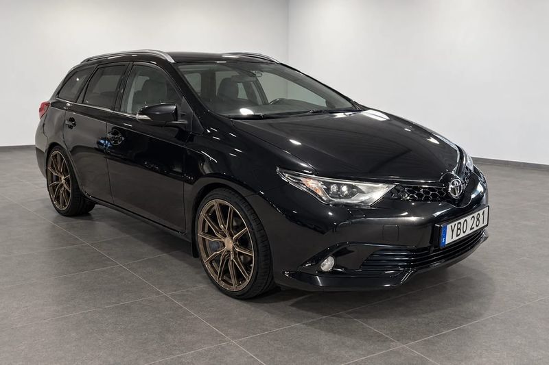 Toyota Auris bild 2