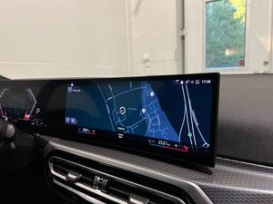 BMW 330 bild 20