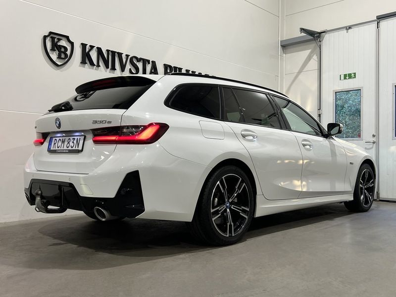 BMW 330 bild 25