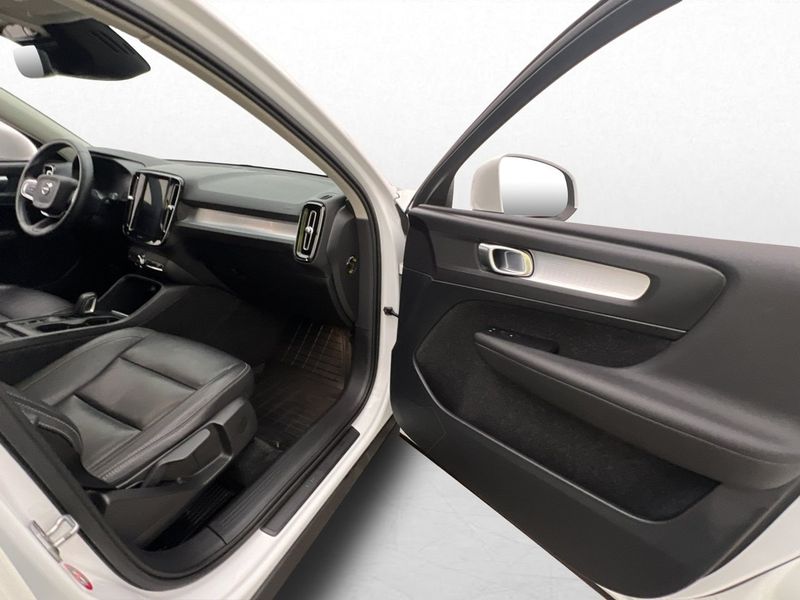Volvo XC40 bild 25
