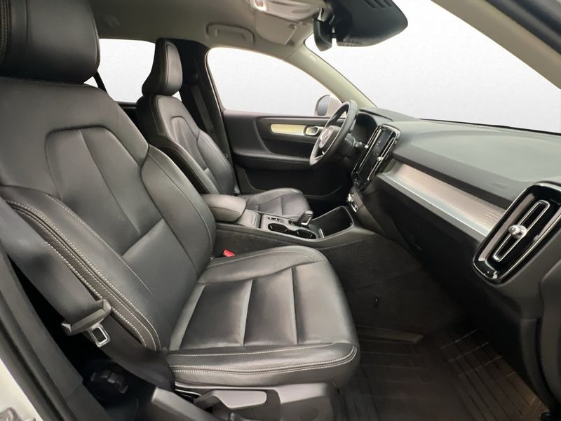 Volvo XC40 bild 24