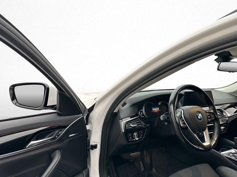 BMW 520 bild 10