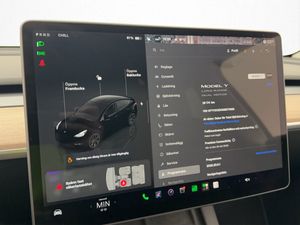 Tesla Model Y bild 19