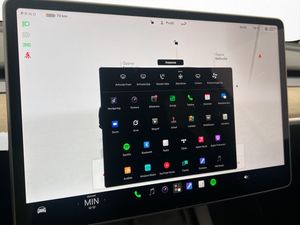 Tesla Model Y bild 21