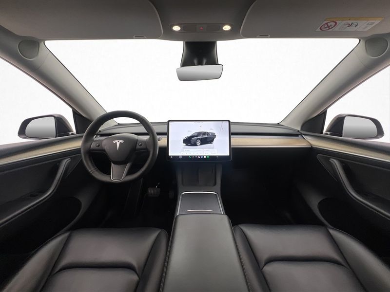 Tesla Model Y bild 17