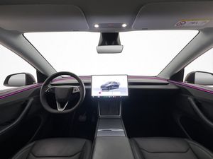 Tesla Model Y bild 14