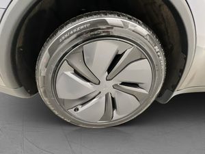 Tesla Model Y bild 31