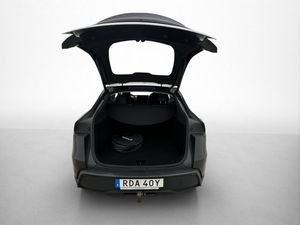 Tesla Model Y bild 26