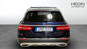 Mercedes E220 bild 7