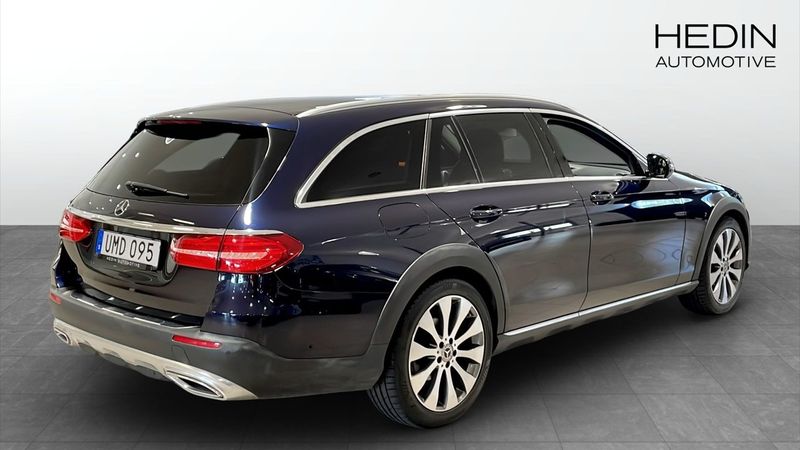 Mercedes E220 bild 2