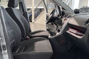 Suzuki Splash bild 7