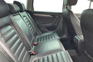 Volkswagen Passat bild 8