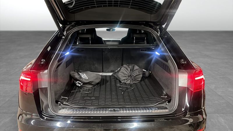 Audi Q8 bild 13