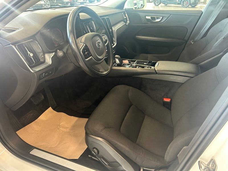 Volvo V60 bild 13
