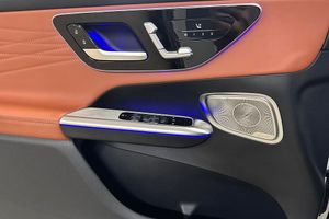 Mercedes GLC400 bild 12