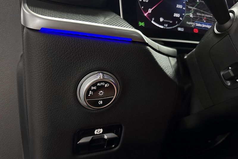 Mercedes GLC400 bild 9