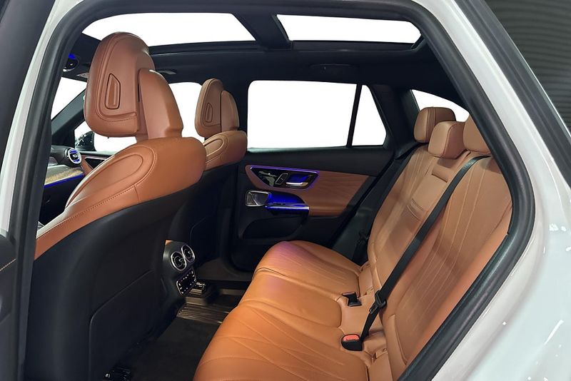 Mercedes GLC400 bild 15