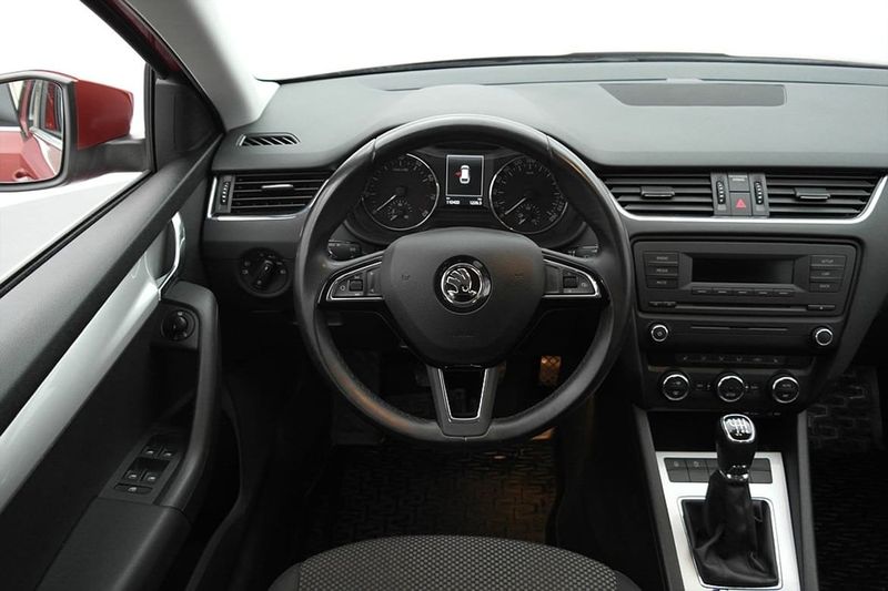 Skoda Octavia bild 9