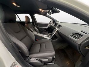 Volvo V60 bild 23