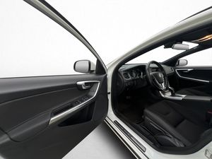 Volvo V60 bild 10