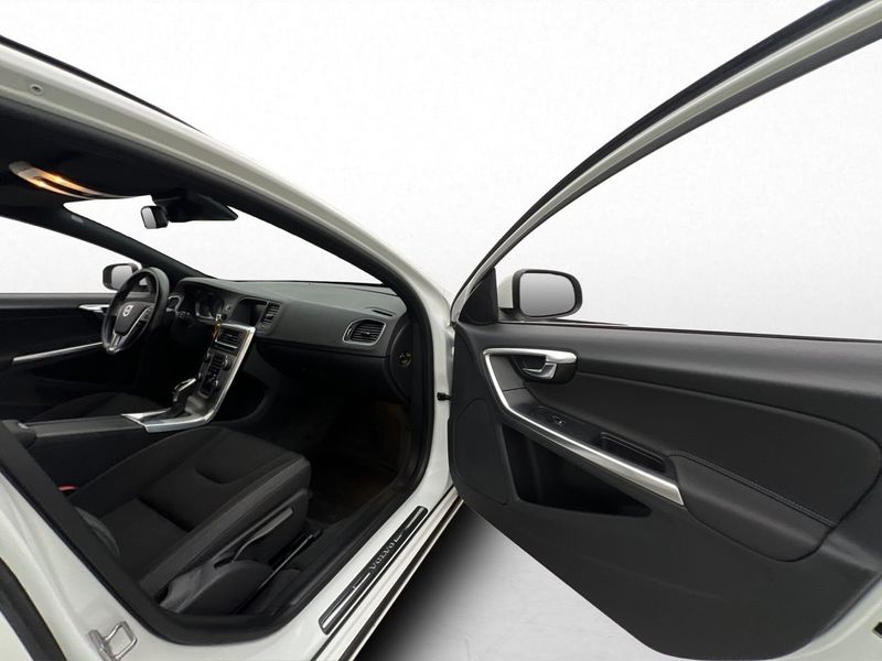 Volvo V60 bild 24