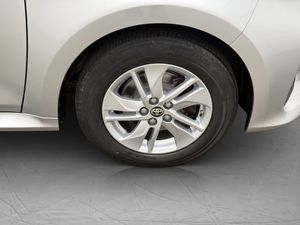 Toyota Yaris bild 27