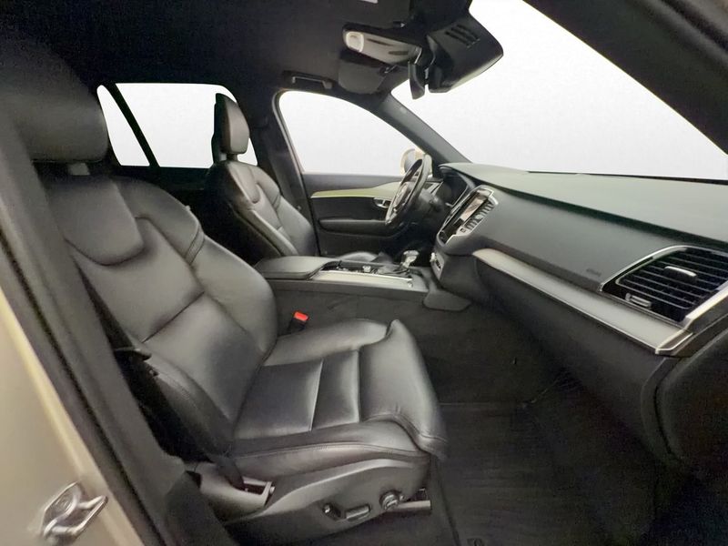 Volvo XC90 bild 33