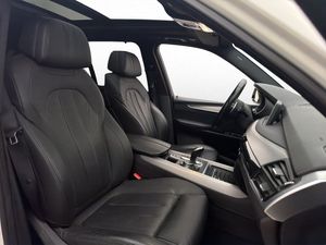 BMW X5 bild 25