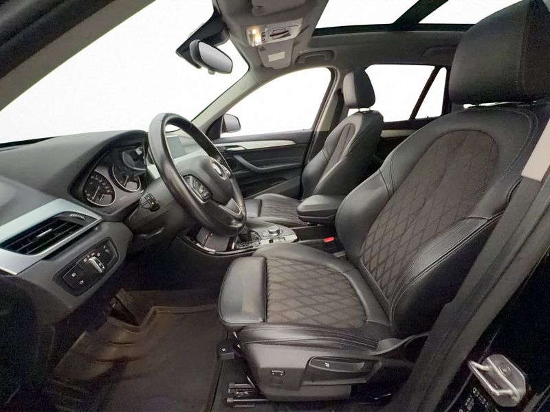 BMW X1 bild 12