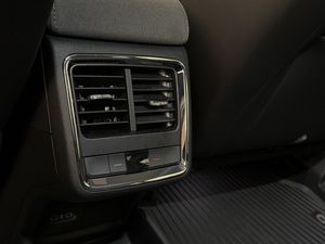 Skoda Enyaq bild 30