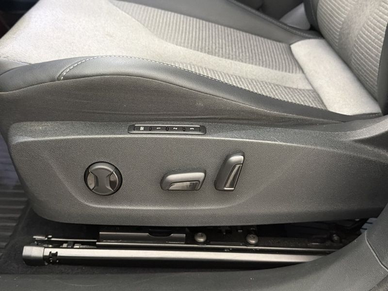 Skoda Enyaq bild 14