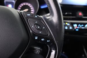 Toyota C-HR bild 16